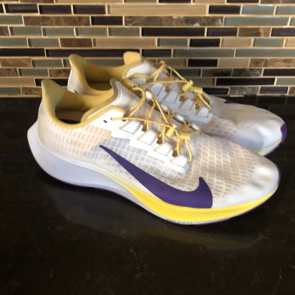 Rare Nike Running Hogben Air Zoom sneakers size 12 Lakers Colors yellow & purple